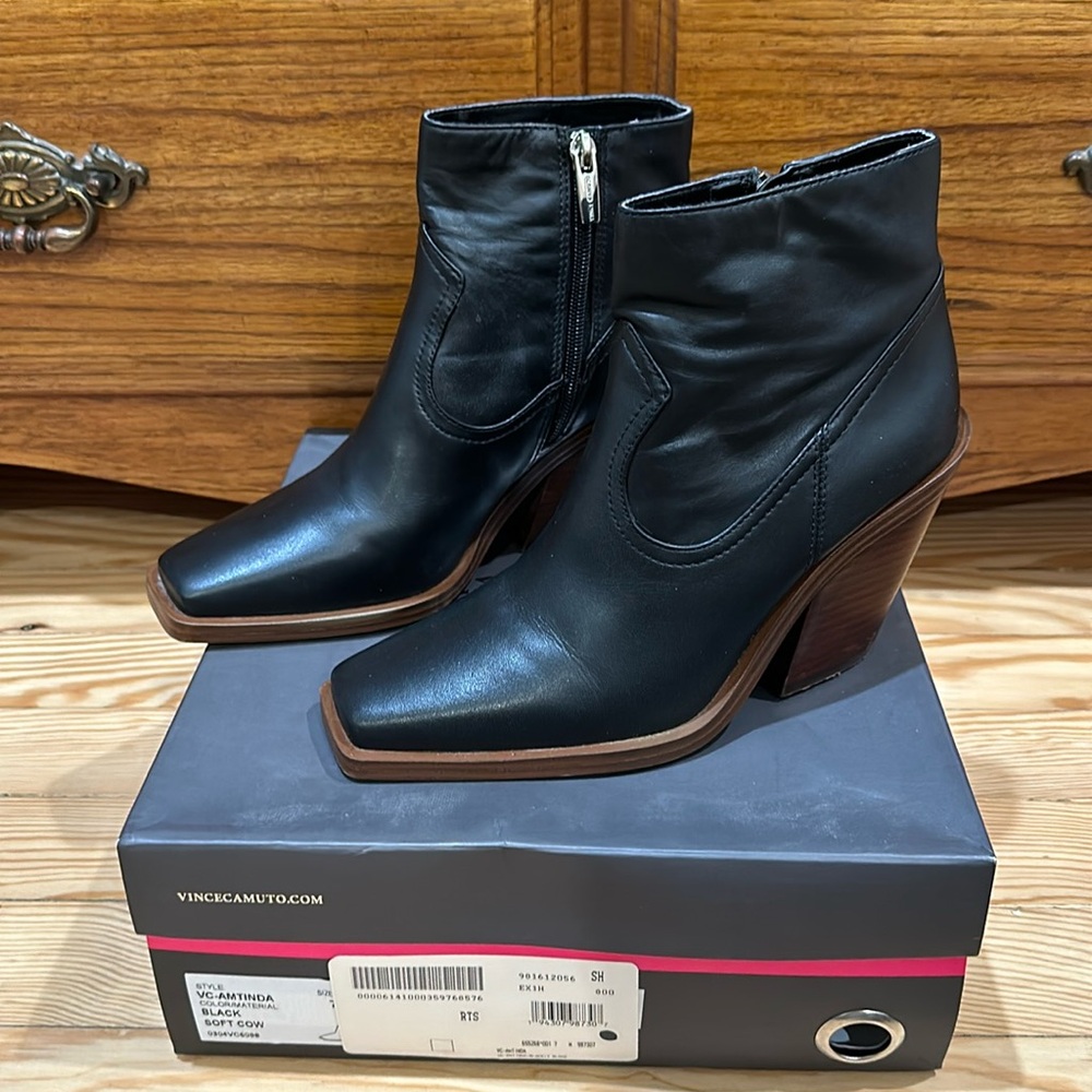 Vince Camuto black leather ankle bootie